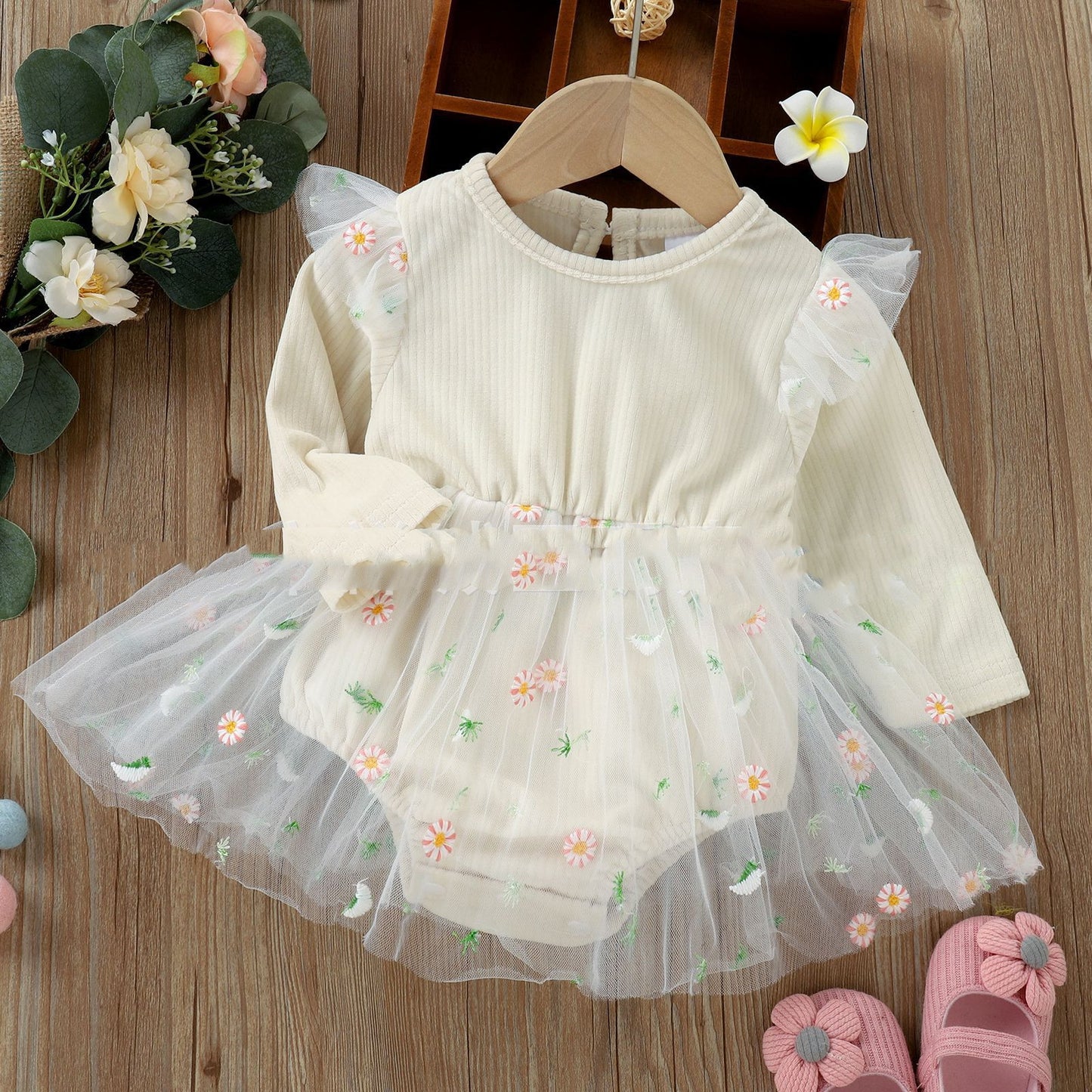 Pit Striped Long-sleeved Stitching Small Daisy Gauze Skirt