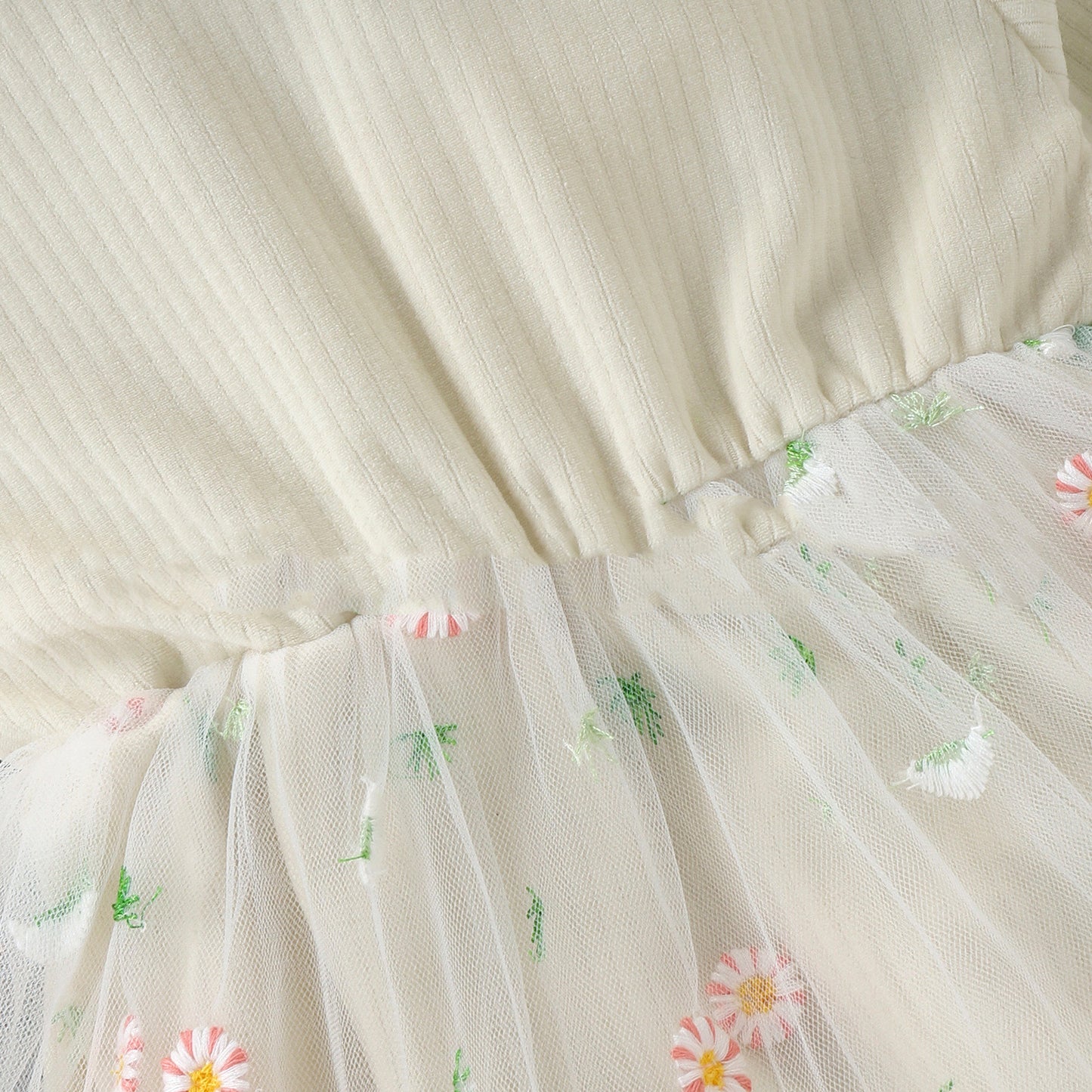 Pit Striped Long-sleeved Stitching Small Daisy Gauze Skirt